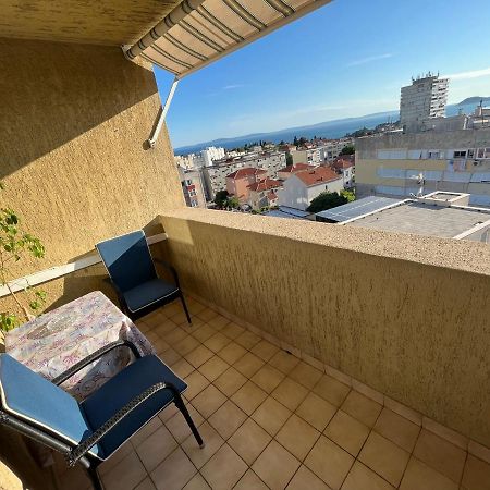 Sunny Corner Apartment Split Exterior photo